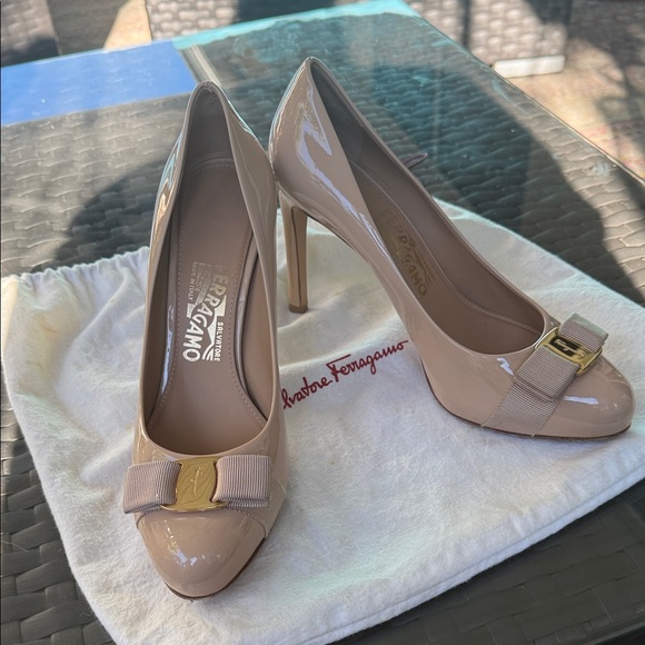 Salvatore Ferragamo Shoes - Salvatore Ferragamo Nude Patent Leather Heels size 37.5B